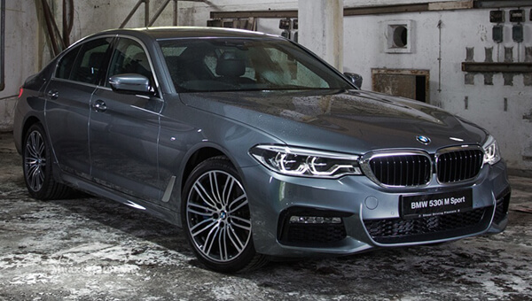 Phiên bản sedan BMW 530i G30 giá 3,069 tỷ đồng tại Việt Nam